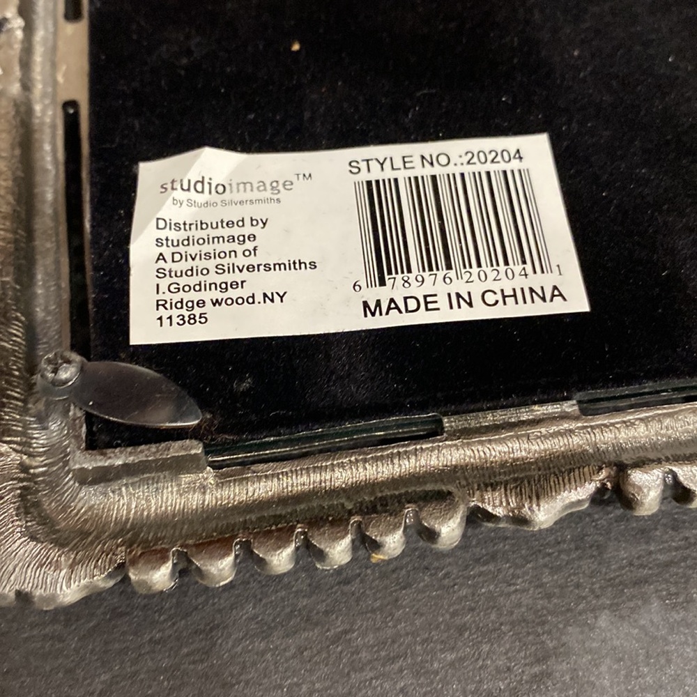 Studio Silversmith Picture Frame - Picture 3 of 8